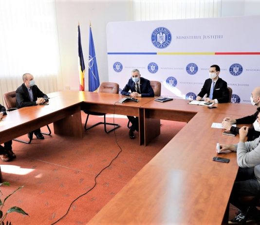 Ministrul Justitiei Stelian Ion in dialog cu societatea civila despre situatia dosarului 10 august