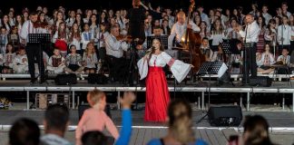 Madrigal și Cantus Mundi au adunat peste 15.000 de spectatori la Constanța. Șapte spectacole în cinci zile