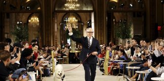 Tommy Hilfiger a transformat The Plaza într-o scenă a stilului „Plaza Prep”, la New York Fashion Week